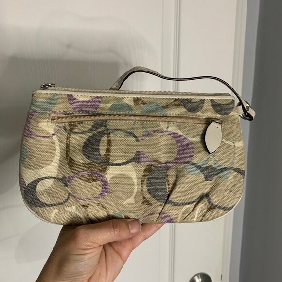 Coach Wallet Clutch - Picture 3 of 4